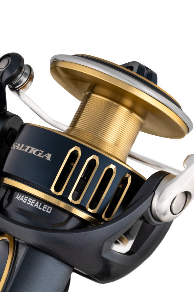 Daiwa 25 Saltiga Spin Reel