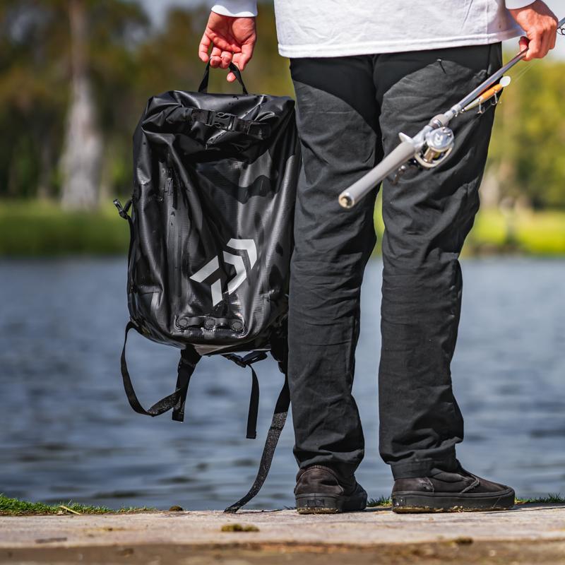 Daiwa 22L Premium Dry Backpack