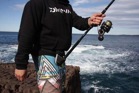 daiwa fishing pole hook to belt Daiwa Rod Bucket (Popper Belt) – Anglerpower Fishing Tackle